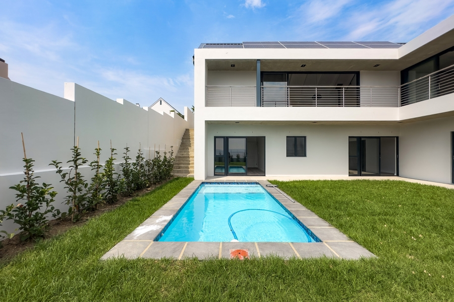 5 Bedroom Property for Sale in Mount Royal Golf Estate Western Cape